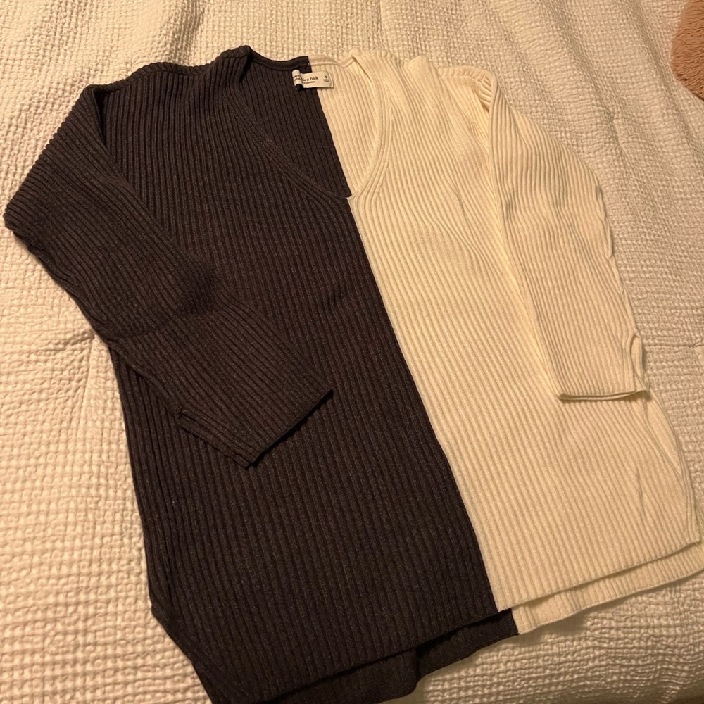 NWOT Abercrombie 2 Toned Sweater